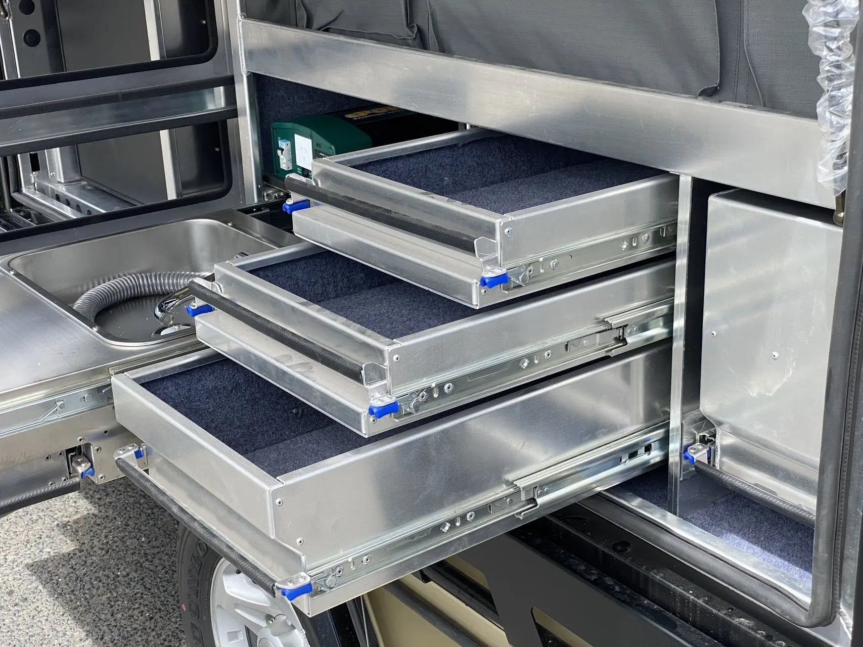 Pioneer Ute Tray Camper Motop